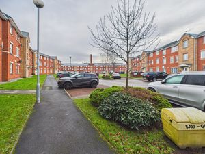 Photo 14- click for photo gallery